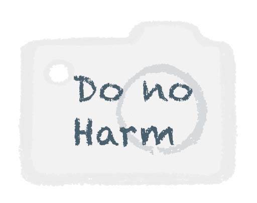In Workshaops Visual Storytelling do no harm is the most important in international cooperation. Facilitating one group should not mean the other group will be disadvantaged or harmed.